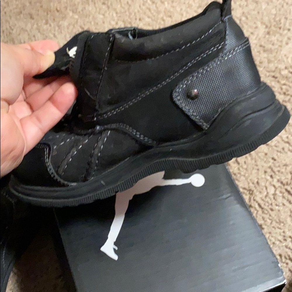 Boots - Picture 3 of 3